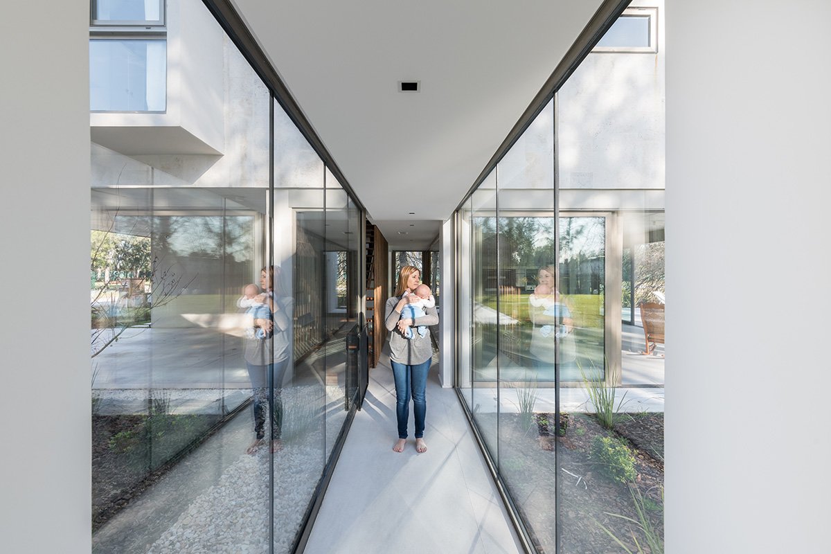 Estudio Ademas Arquitectura - AD+ - Casa CM - pasillo