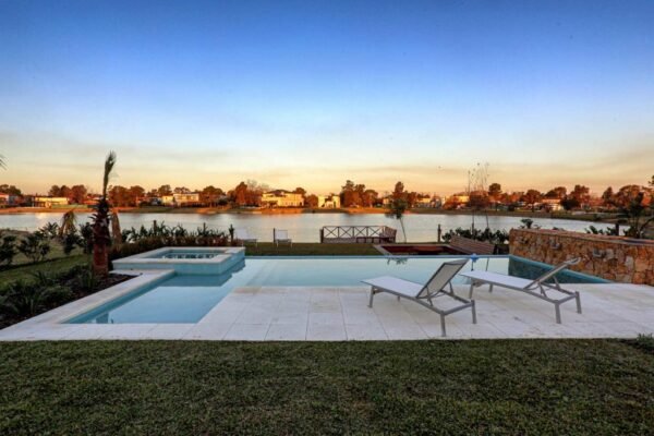 Piscina Terralagos 01 - Buenos Aires, Canning, Terralagos