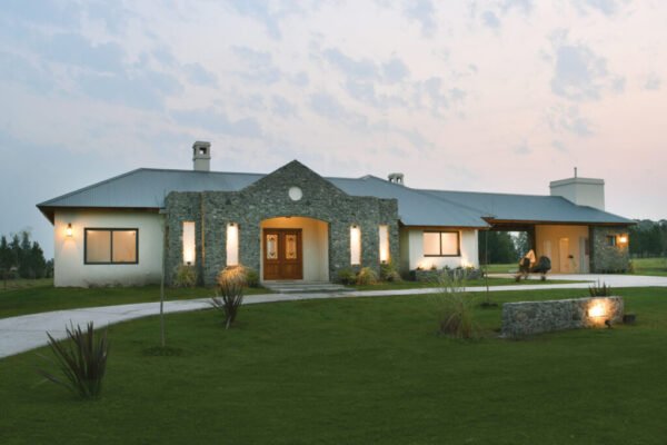 Casa EDLC36 - Buenos Aires, Exaltación de la Cruz, Capilla del Señor