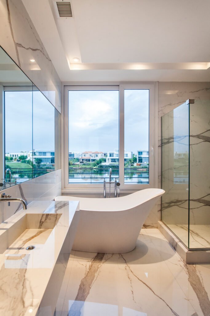 Baño - Casa Racionalismo en Hormigón I - Buenos Aires, Tigre, Nordelta, Barrio El Golf