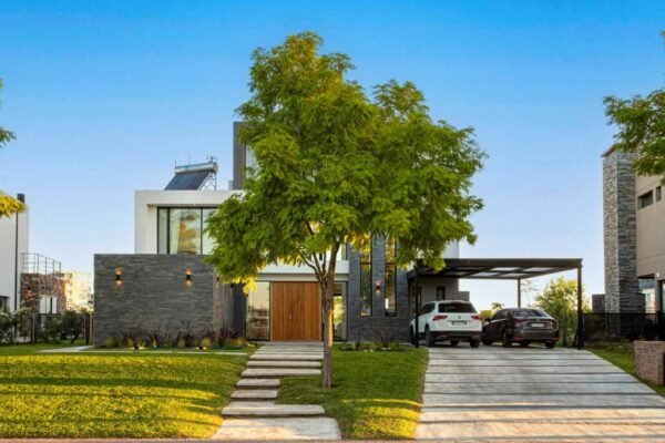 Casa Atalaya - Buenos Aires, Escobar, Puertos de Escobar, Barrio Marinas