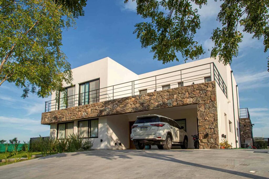 Frente - Casa Piedra - Buenos Aires, Tigre, Nordelta