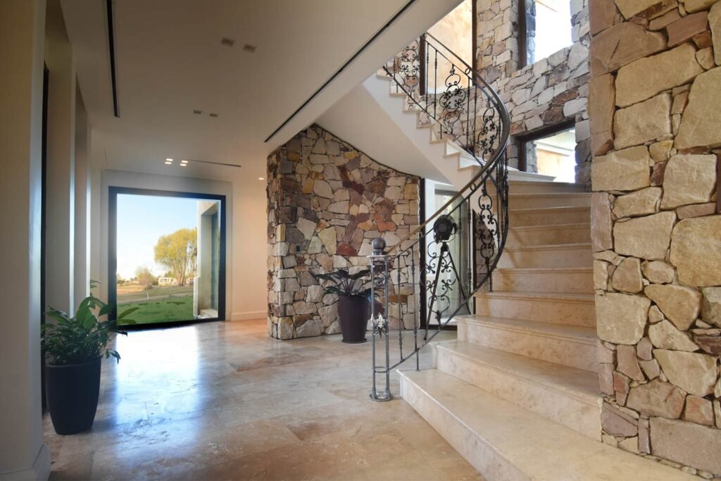 Hall - Casa Como en la Toscana - Buenos Aires, San Vicente, San Eliseo Country Golf