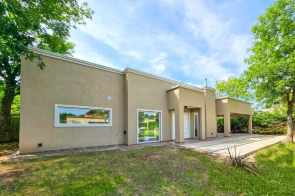 Casa Santa Ana - Buenos Aires, Moreno, Santa Ana