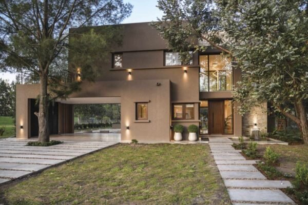 Casa Para Florencia y Fernando - Buenos Aires, La Plata, Barrio Miralagos