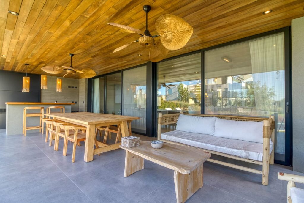 Contrafrente - Magic House - Buenos Aires, Escobar, Puertos