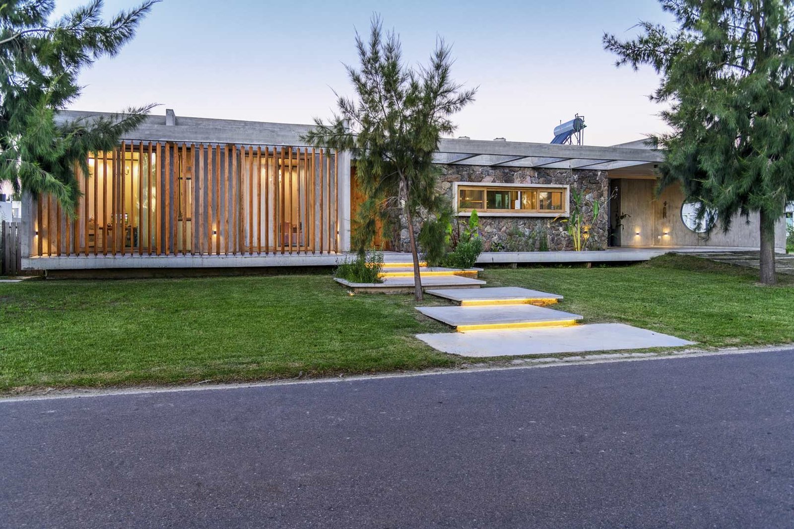 Casa Emuná - Buenos Aires, Belén de Escobar, Barrio El Naudir