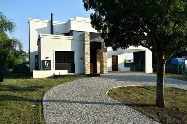 Casa CN451 - Buenos Aires, Escobar, Barrio Cantón Norte