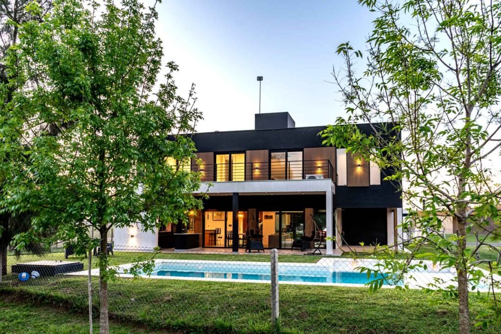 Contrafrente - Casa ALM57 - Buenos Aires, Canning, Barrio Privado y Spa La Alameda