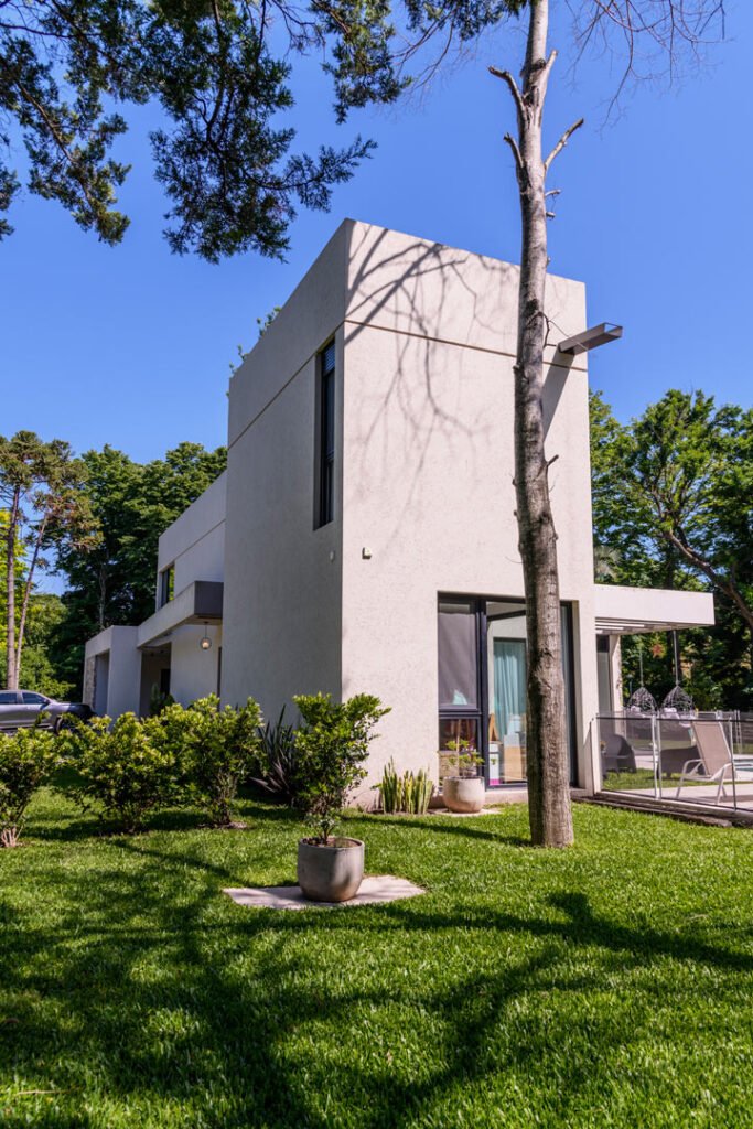 Contrafrente - Casa La Tradición 19 - Buenos Aires, Francisco Álvarez, Club de Campo