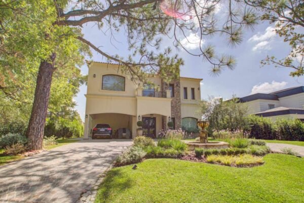 Casa Claudio - Buenos Aires, Barrio Privado