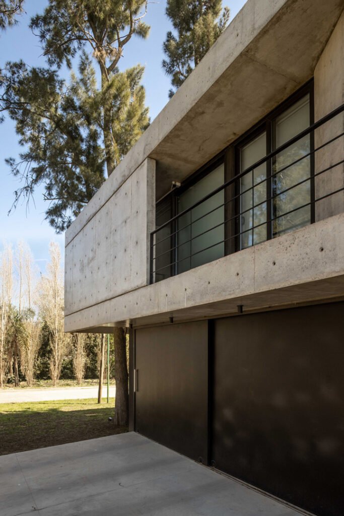 Accesos - Casa House Q - Buenos Aires, City Bell, Quimilar