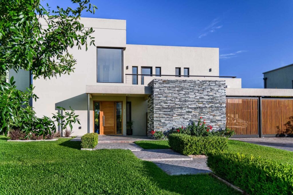 Frente - Casa Haras Santa María - Buenos Aires, Escobar, Barrio Privado Haras Santa María