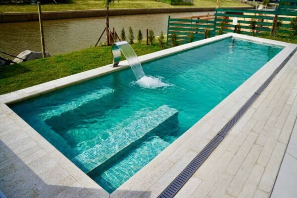 Piscina El Yacht I - Buenos Aires, Nordelta, El Yacht