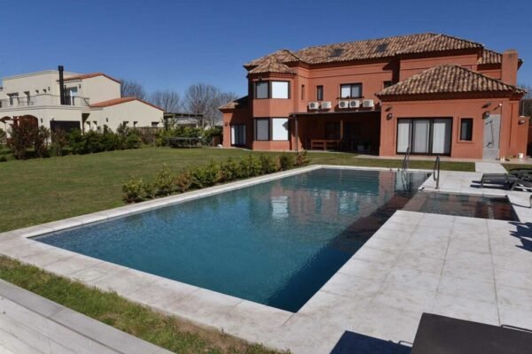 Piscina Pilará II - Buenos Aires, Pilar, Pilará