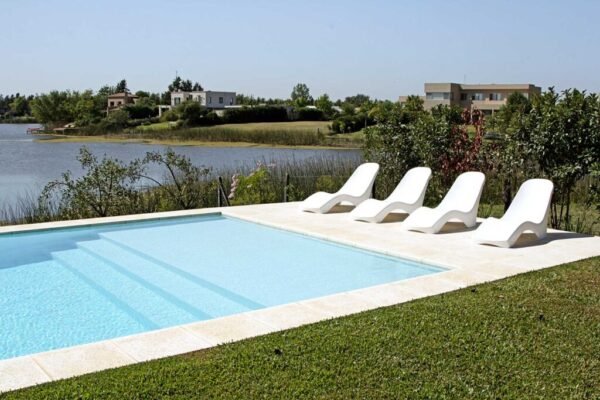 Pilar IV - Buenos Aires, Pilar