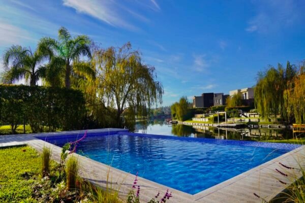 Piscina Los Alisos IX - Buenos Aires, Nordelta, Los Alisos