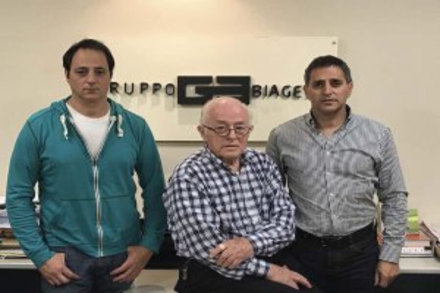 50 años produciendo equipamiento de alta gama para tu obra