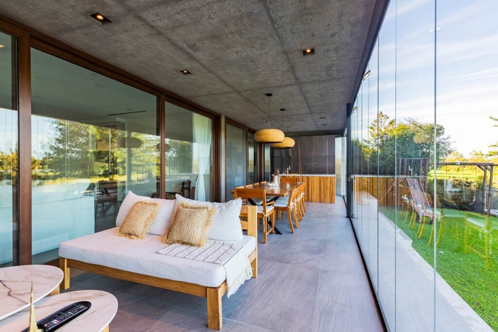 Contrafrente - Casa en San Isidro Labrador - Buenos Aires, Benavídez, San Isidro Labrador