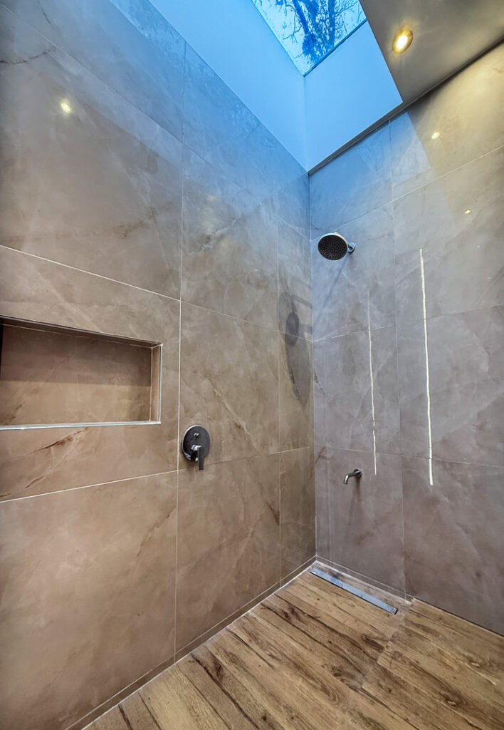 Baño - HOUSE D - Buenos Aires, La Plata, Barrio Privado Don Carlos