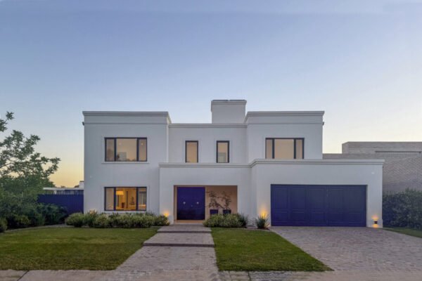 Casa A-V - Córdoba. Río Cuarto Barrio Golf Sur