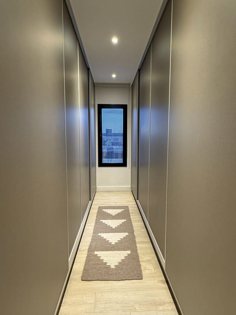 Pasillo - Casa A-V - Córdoba. Río Cuarto Barrio Golf Sur