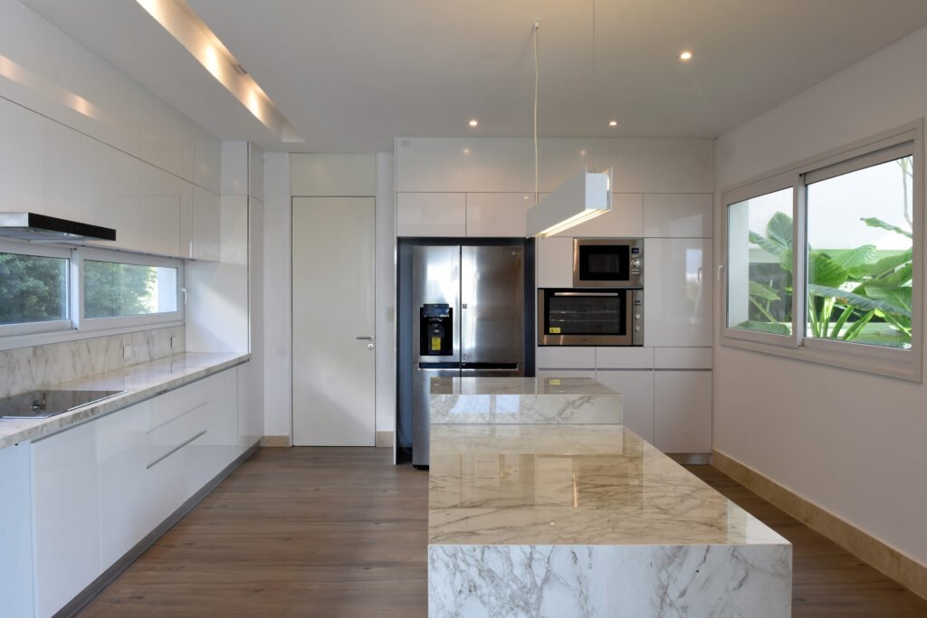 Cocina - Casa Ritmo Contemporáneo - Buenos Aires, Nordelta, El Golf
