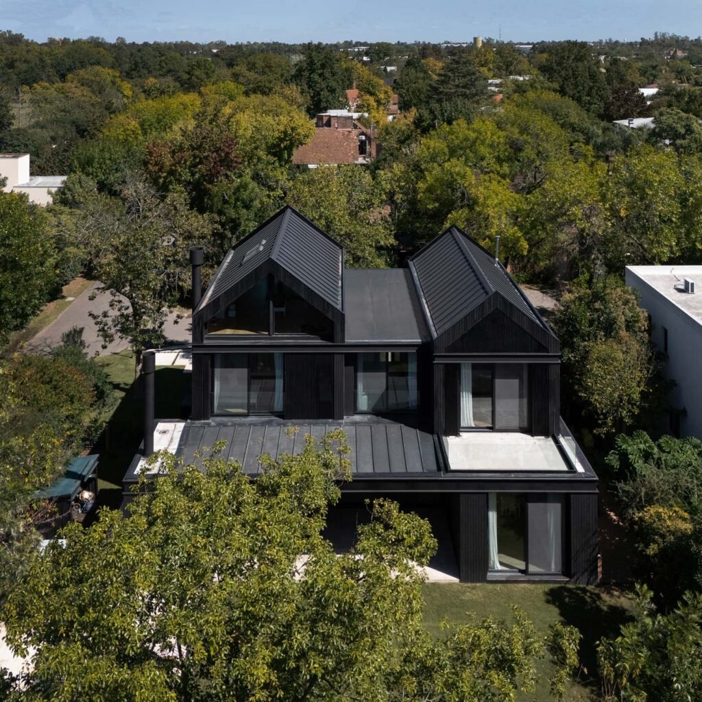 Vista aerea - Casa Black Mamba - Argentina, Buenos Aires, Benavídez, Barrio Privado Newman