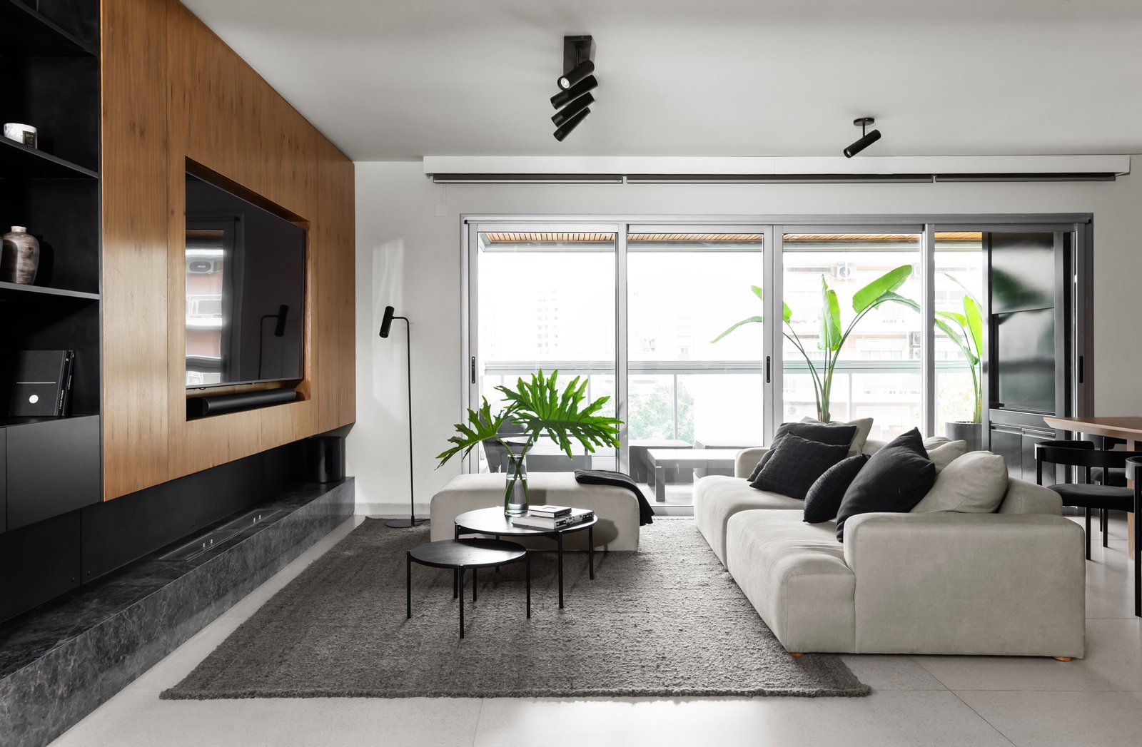 MELO2828 - Buenos Aires, Lanus