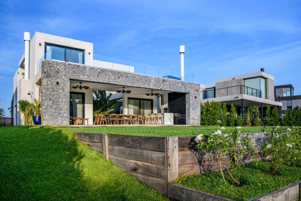 Contrafrente - Casa Los Puentes - Buenos Aires, Tigre, Nordelta, Barrio Los Puentes