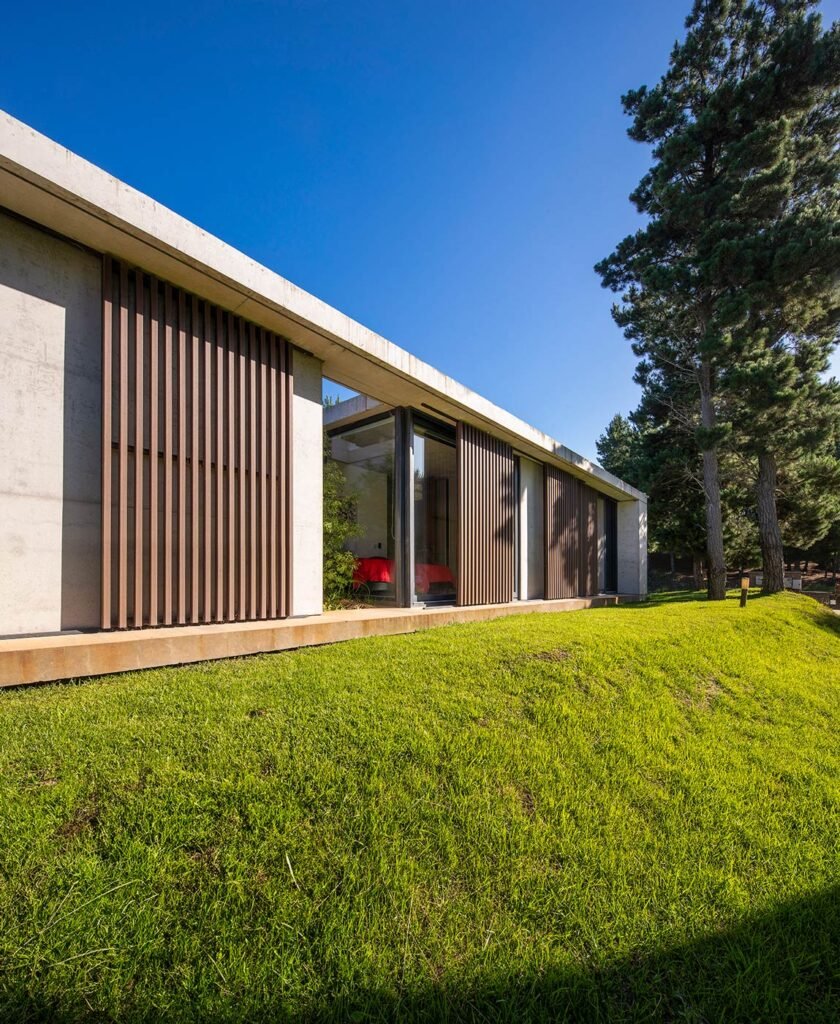 Lateral - Casa Depo Costa Esmeralda - Buenos Aires, Pinamar, Cariló